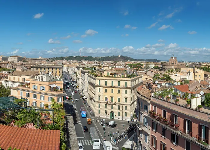 At Luxury Navona 4*